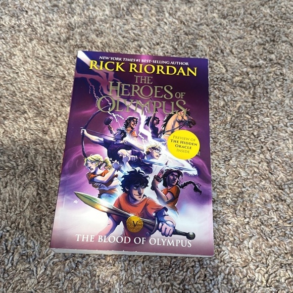 The Heroes of Olympus Book - Purple Cover 5 - Picture 2 of 5